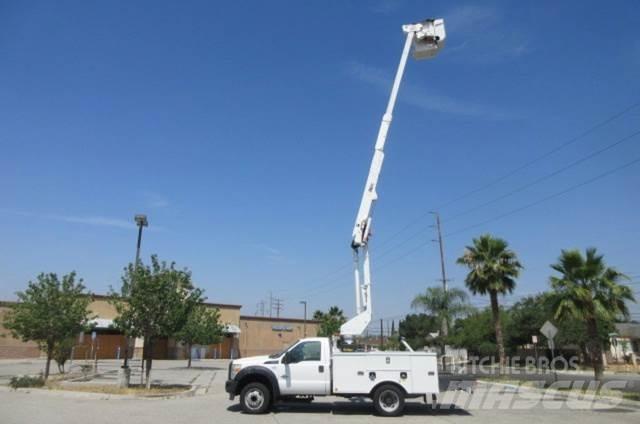 Ford F550 Vyslobodzovacie vozidlá