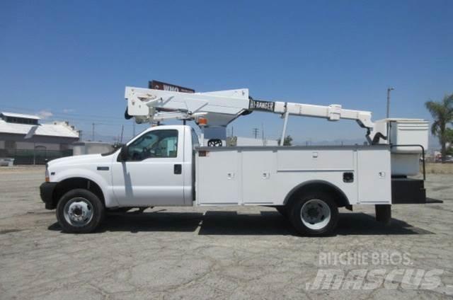 Ford F550 Vyslobodzovacie vozidlá