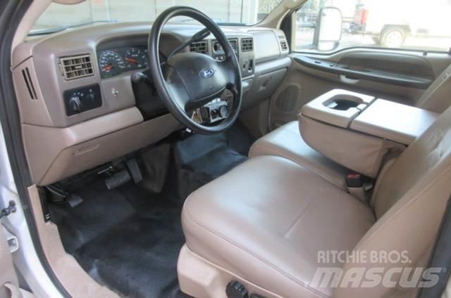 Ford F550 Vyslobodzovacie vozidlá