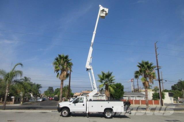 Ford F550 Vyslobodzovacie vozidlá