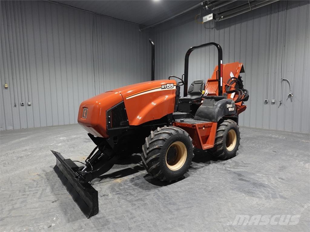 Ditch Witch RT55 Píly na betón a kameň