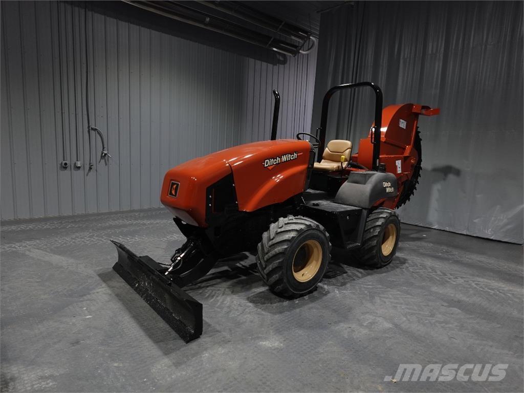 Ditch Witch RT55 Píly na betón a kameň