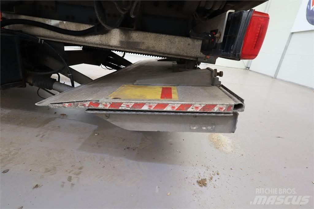 DAF CF370 Chladiace kontajnery