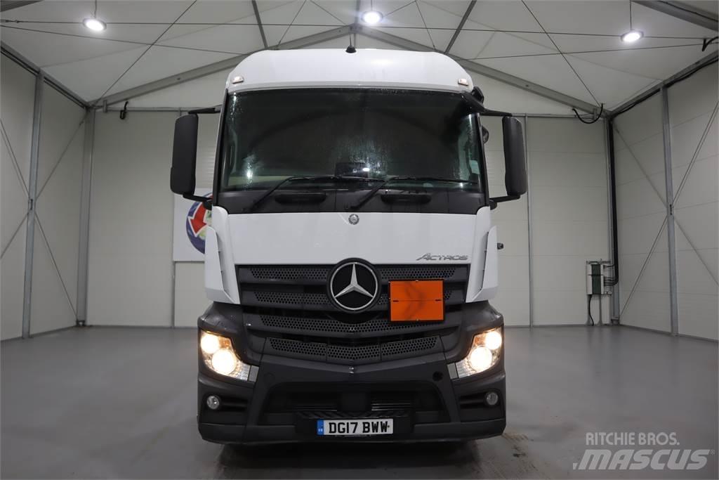 Mercedes-Benz ACTROS 2443 Ťahače