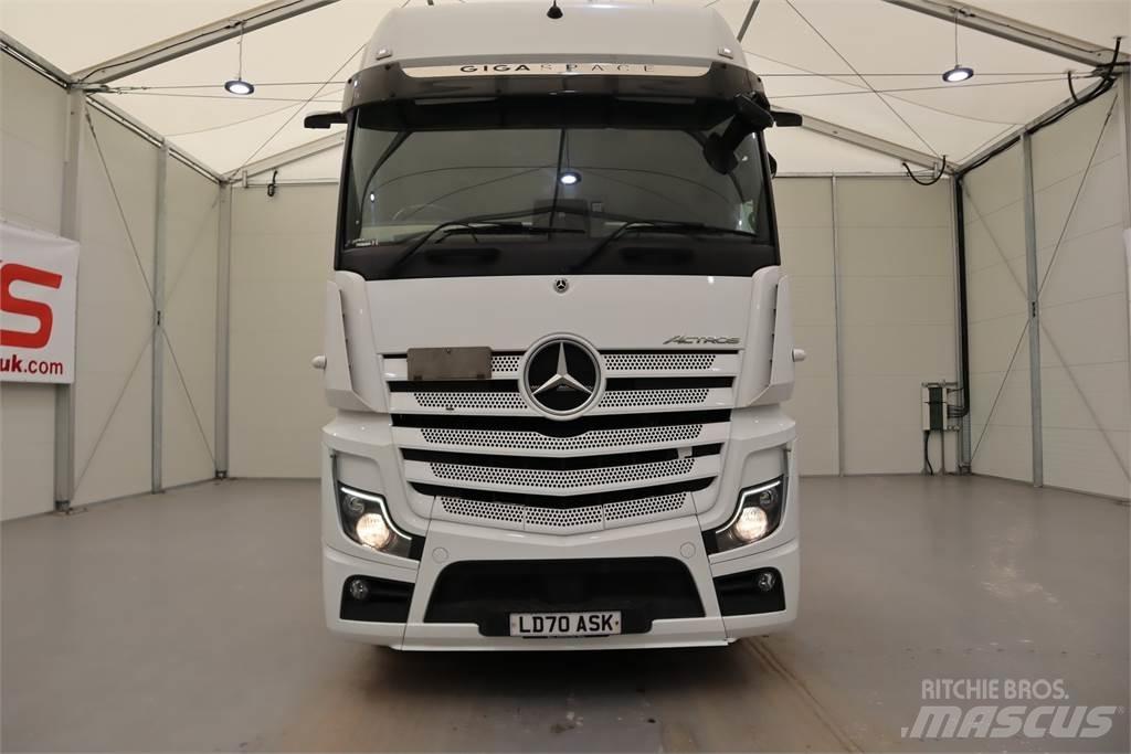 Mercedes-Benz ACTROS 2551 Ťahače