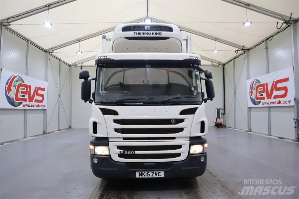 Scania P250 Chladiace kontajnery