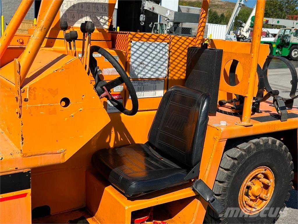 Broderson IC-35-2B Žeriavy pre ťažký terén