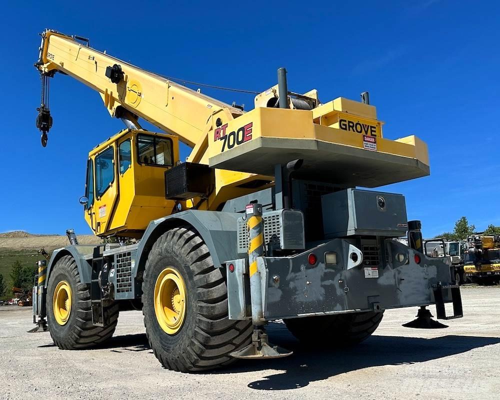 Grove 750E Žeriavy pre ťažký terén