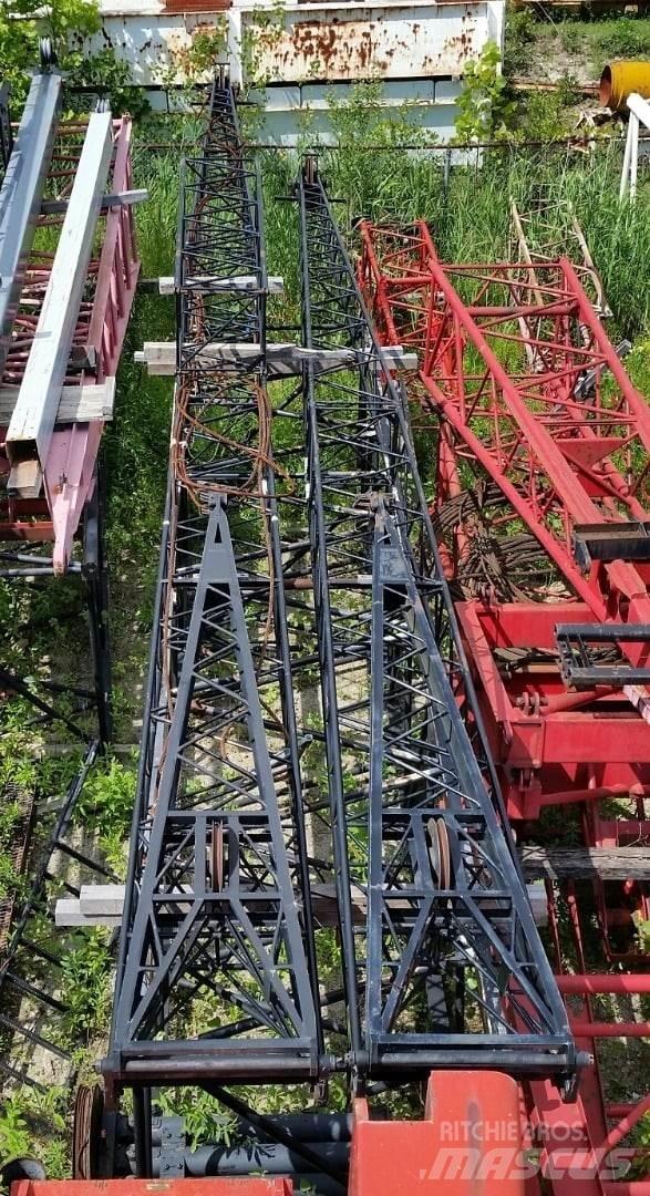 Terex  Výložníky a lyžice