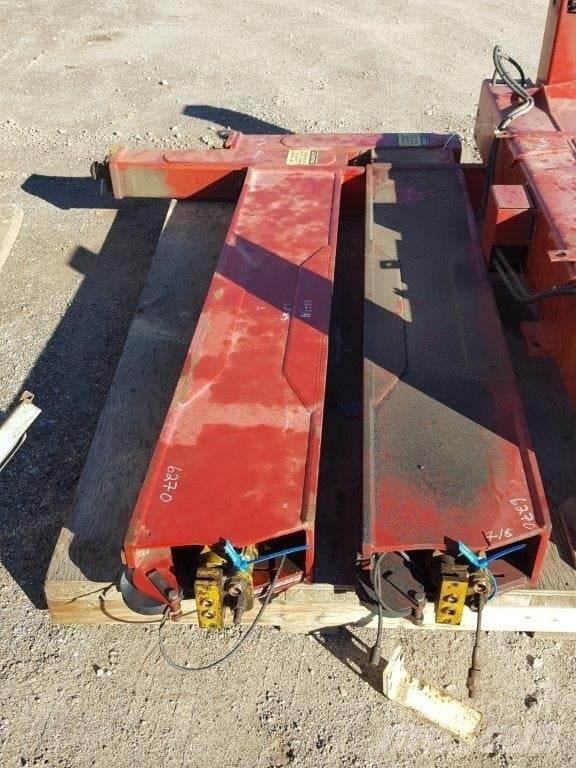 Terex  Diely a zariadenia žeriavov
