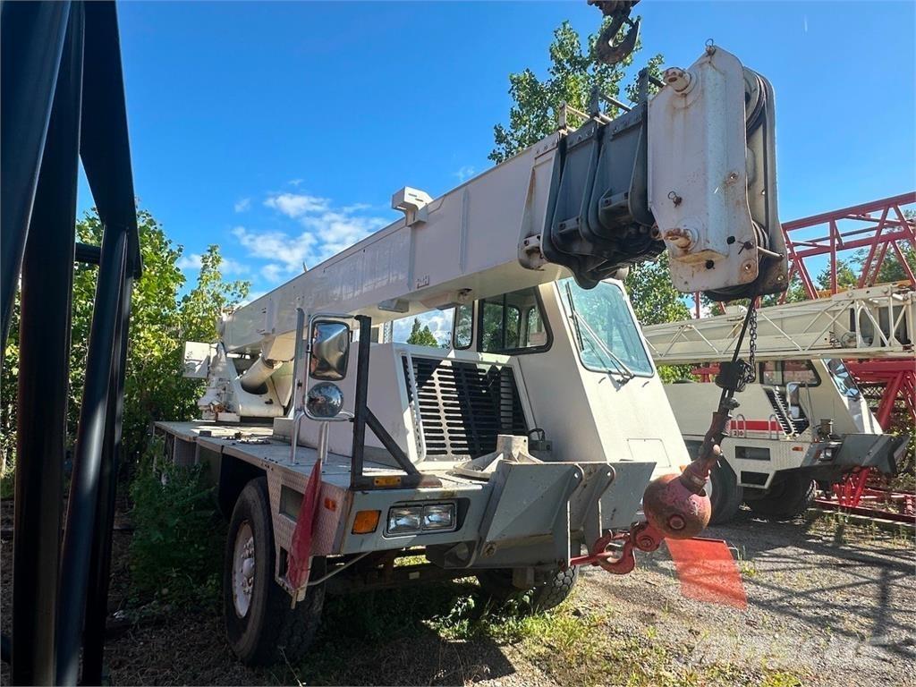 Terex T 230 Univerzálne terénne žeriavy