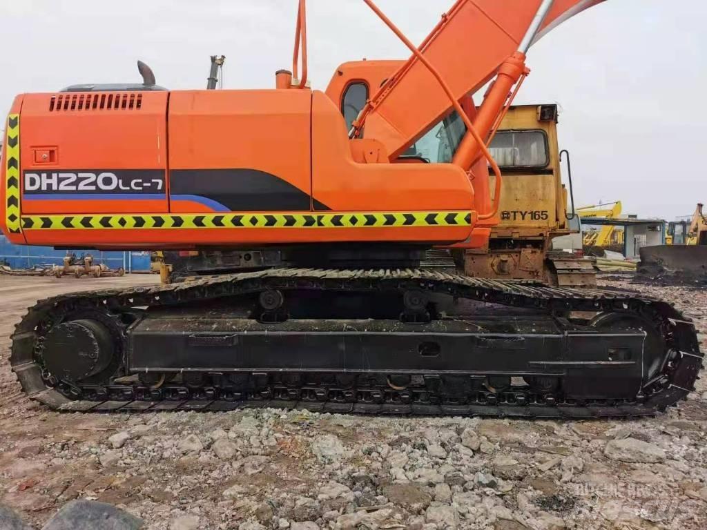 Doosan DH 220 Pásové rýpadlá