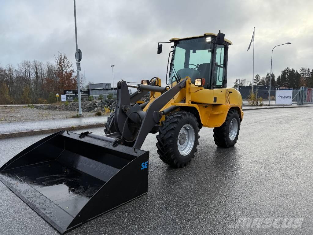 Volvo L 30 B Kolesové nakladače