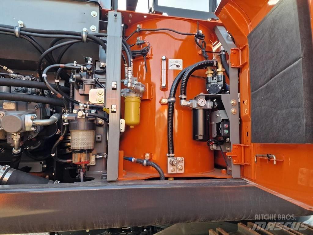 Hitachi ZX 350 H Pásové rýpadlá