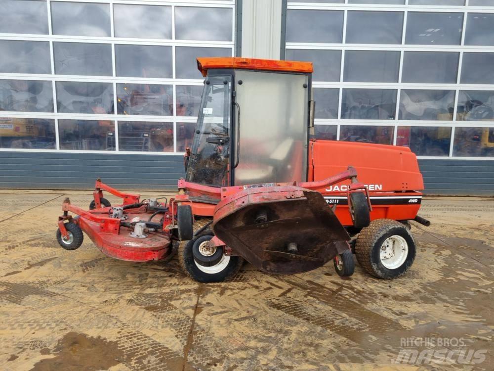 Jacobsen HR5111 Samochodné kosačky