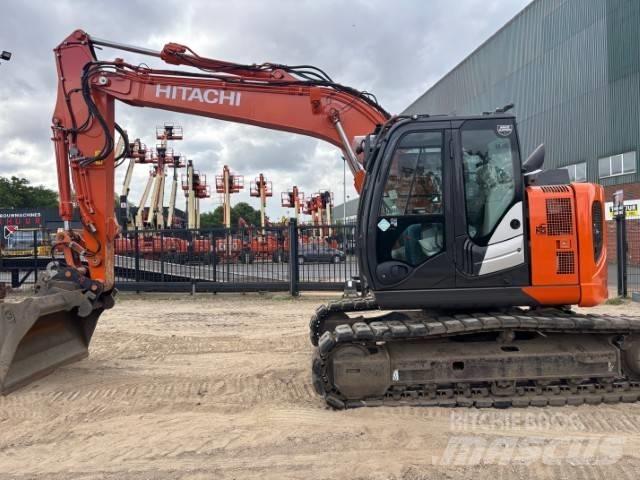 Hitachi ZX 135 US-6 Pásové rýpadlá