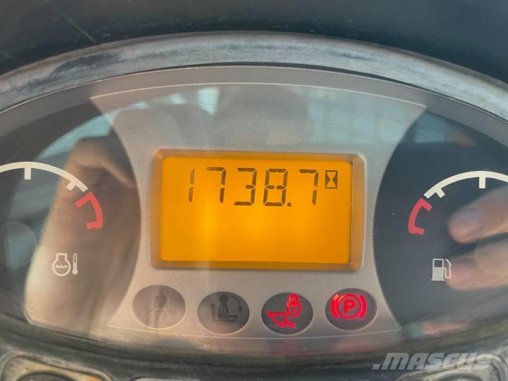 Bobcat T 590 Šmykom riadené nakladače