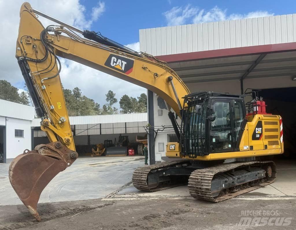 CAT 320 Pásové rýpadlá