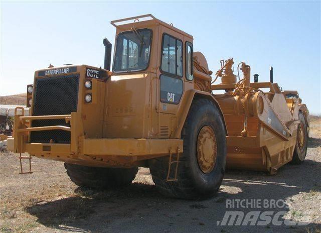 CAT 637E Skrejpre