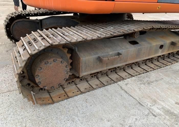 Hitachi ZX 125 Pásové rýpadlá