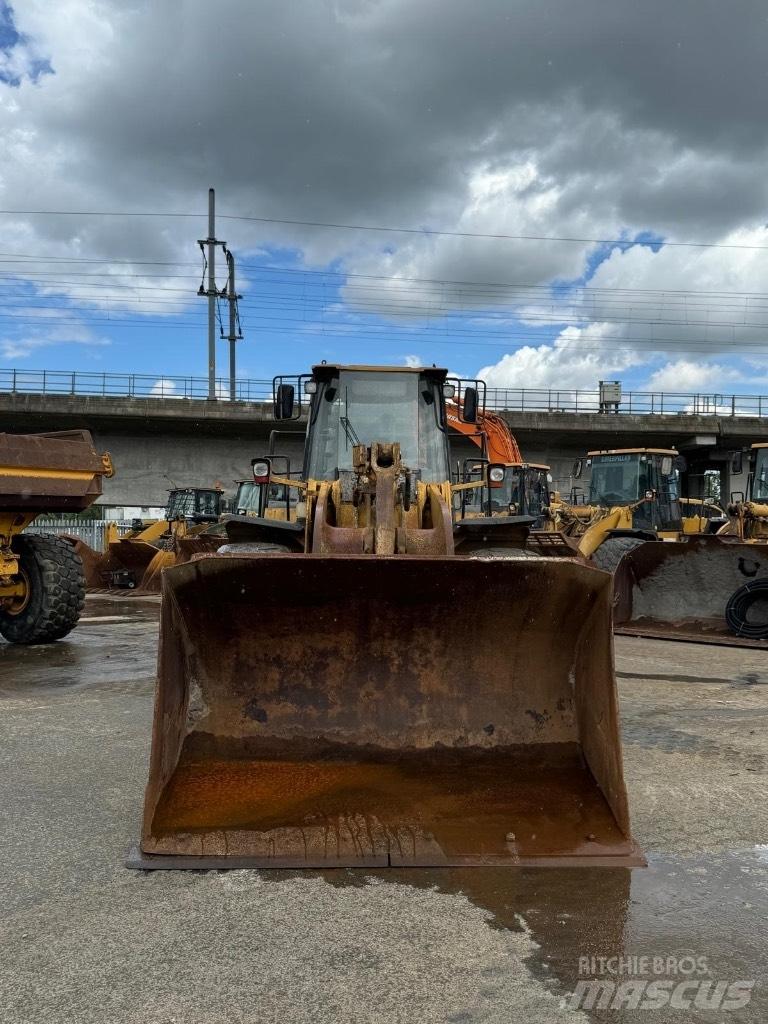 CAT 966 G Kolesové nakladače