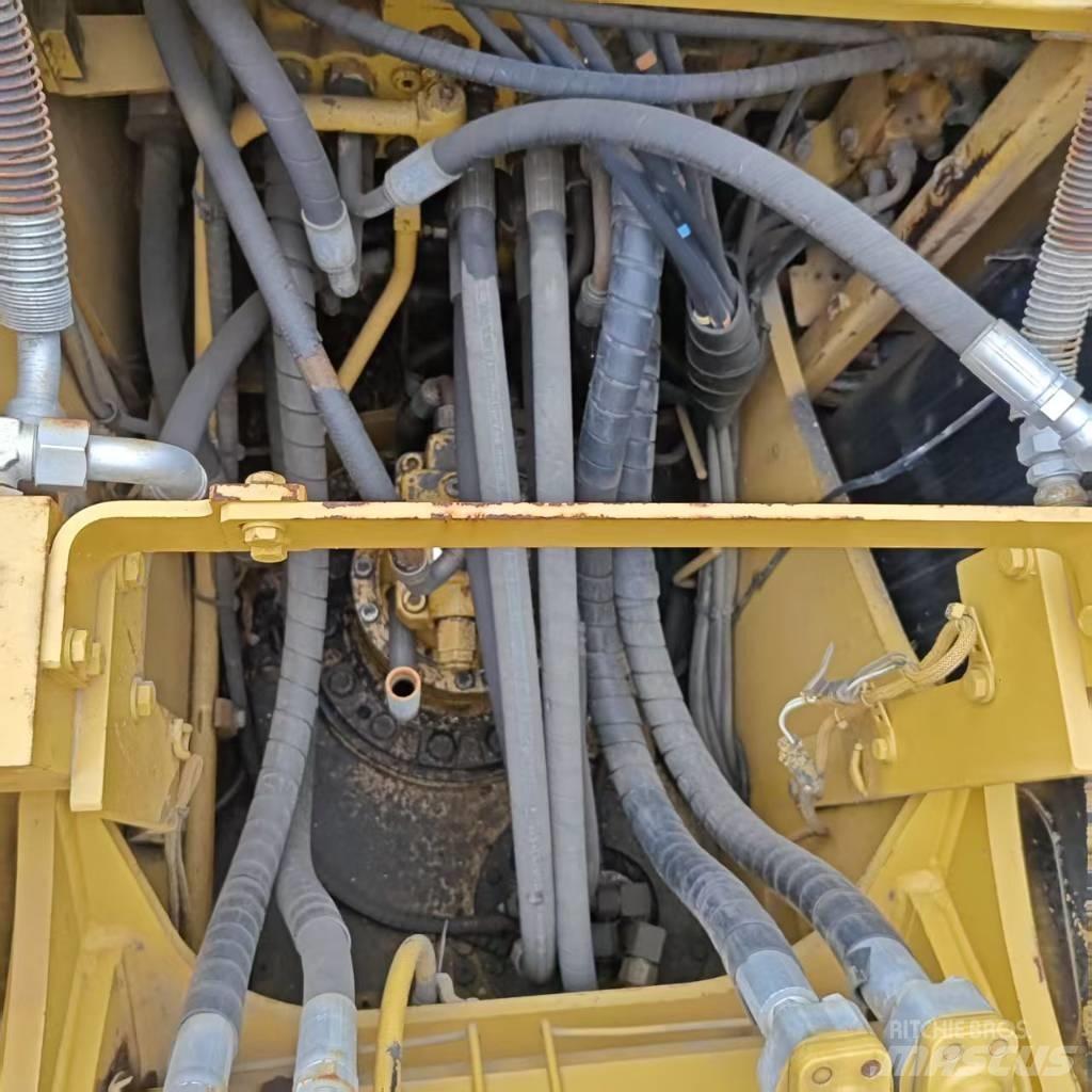 CAT 315 D Pásové rýpadlá