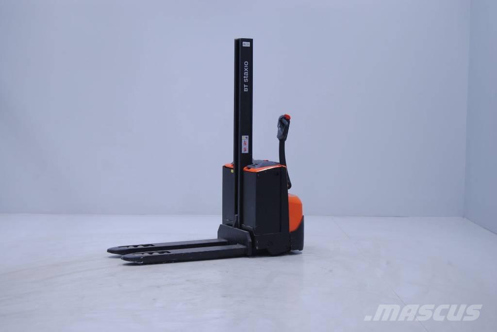 Toyota SWE080L Ručne vedené vysokozdvižné vozíky