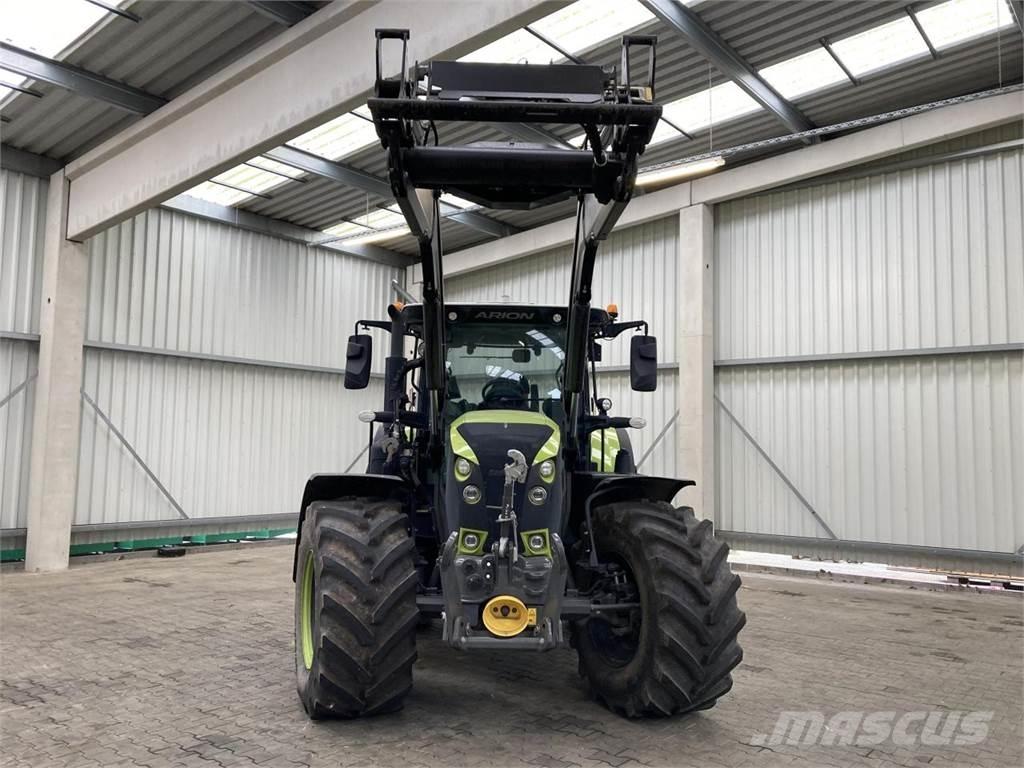 CLAAS Arion 660 Traktory