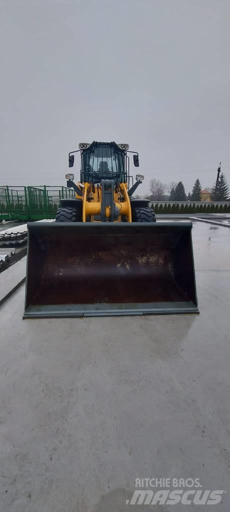 Liebherr L 538 Kolesové nakladače