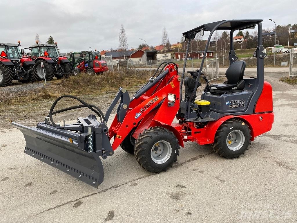 Flexitrac 1126 LRF Viacúčelové nakladače