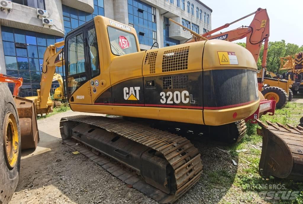 CAT 320 C L Pásové rýpadlá