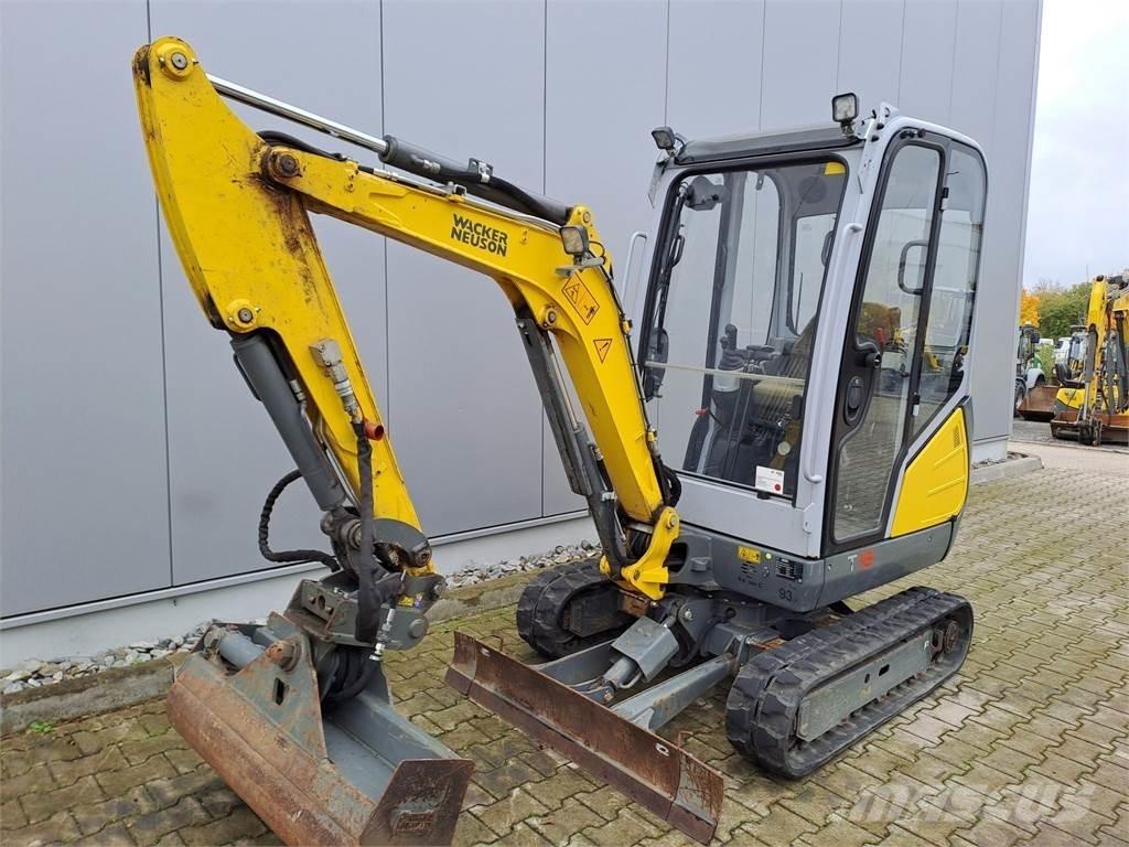 Wacker Neuson ET18 Pásové rýpadlá