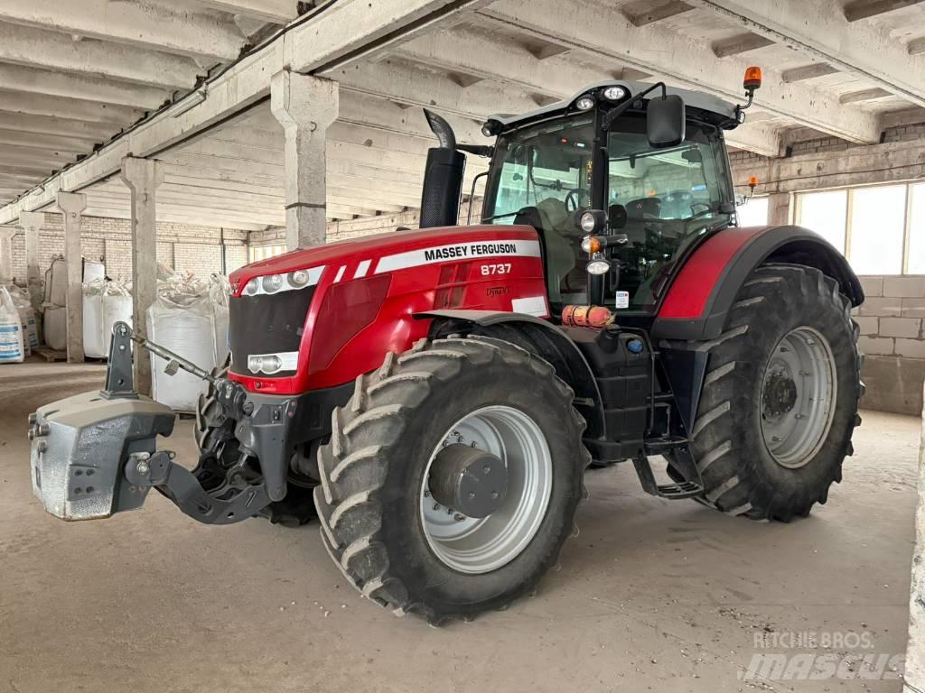 Massey Ferguson 8737 Traktory