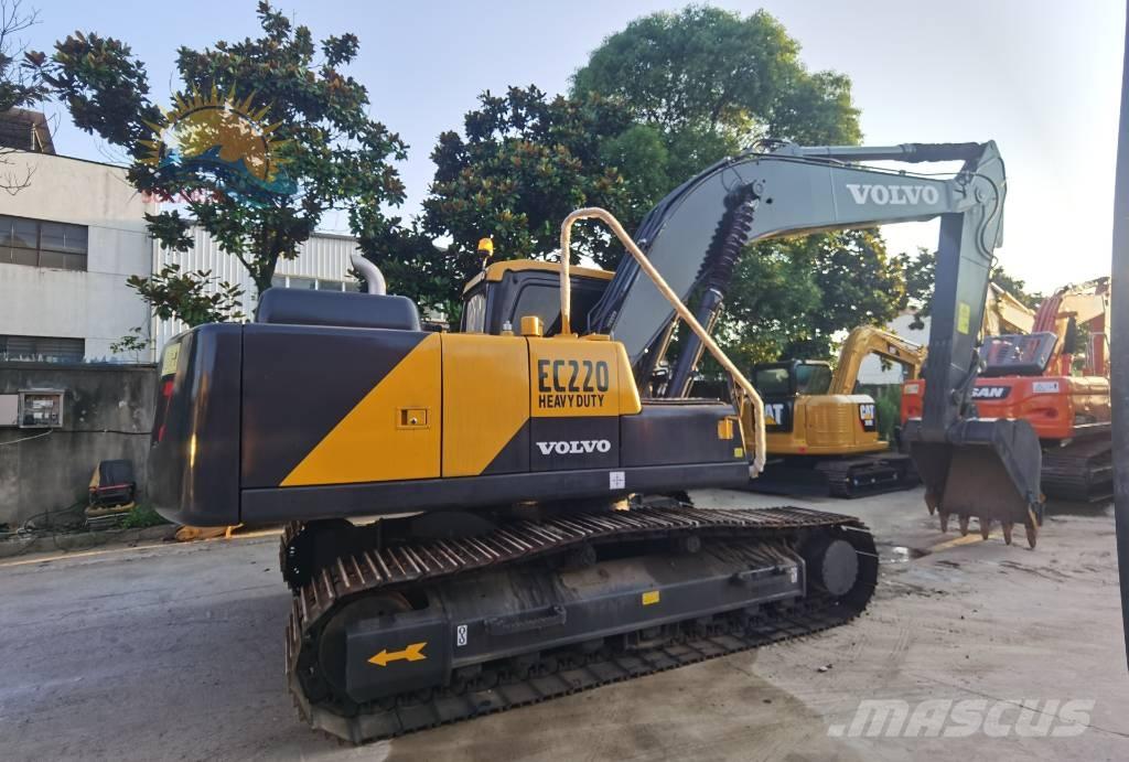 Volvo EC 220 DL Pásové rýpadlá