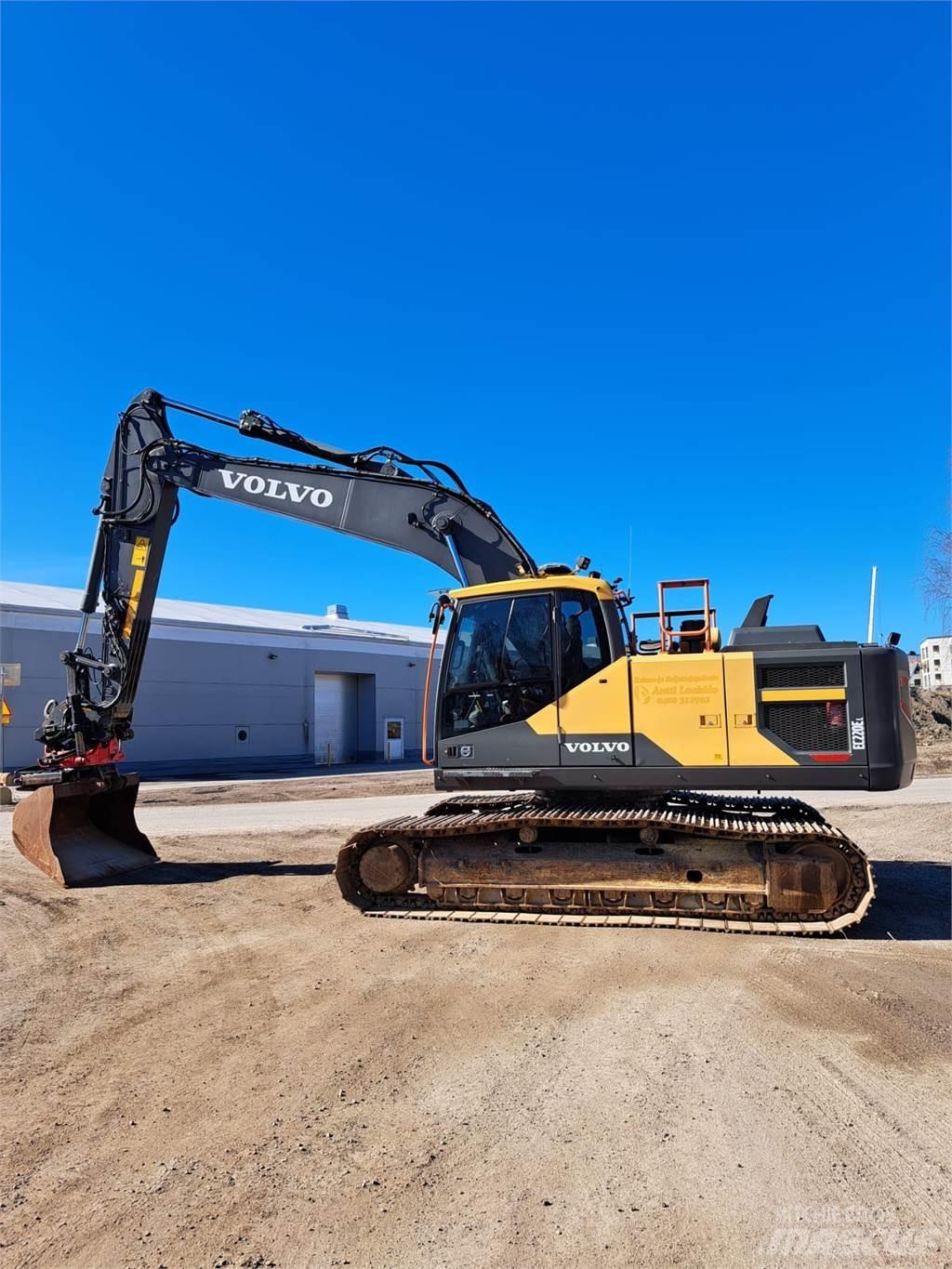 Volvo EC220EL Pásové rýpadlá