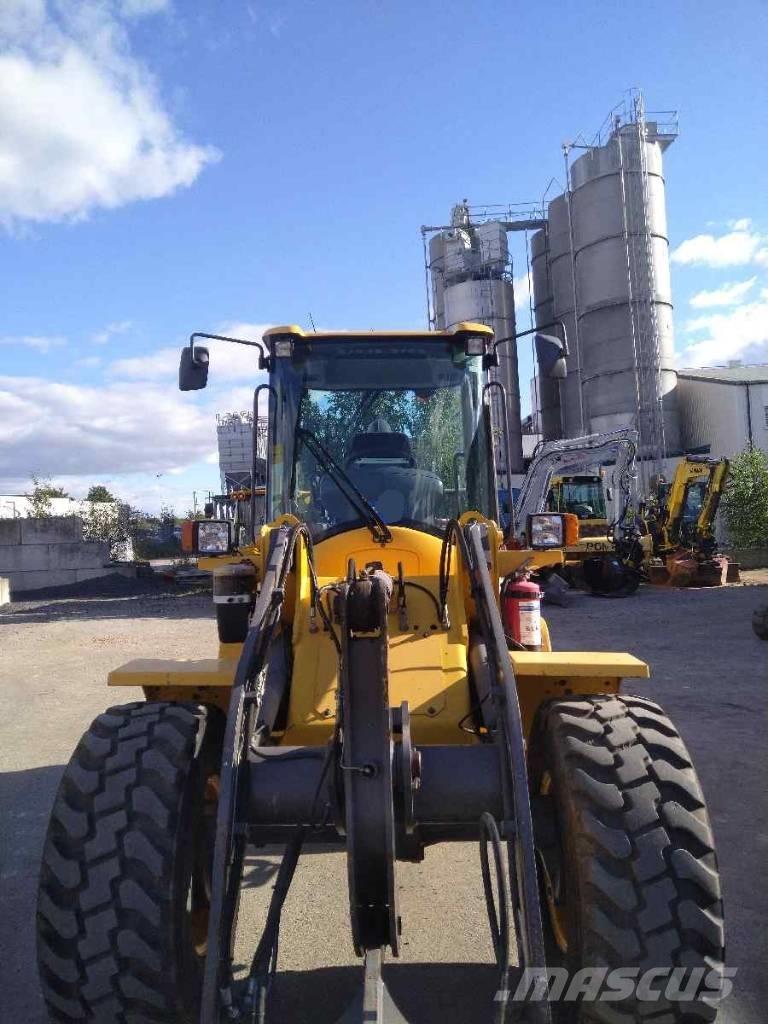 Volvo L 35 G Kolesové nakladače