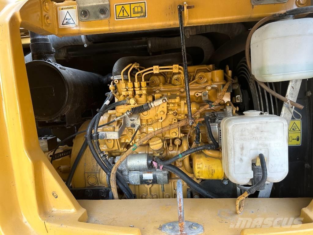 CAT 308E Pásové rýpadlá