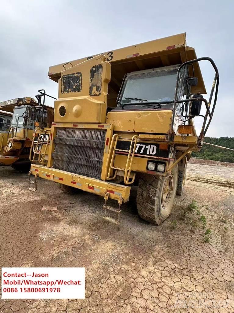 CAT 771 D Pevné dempry