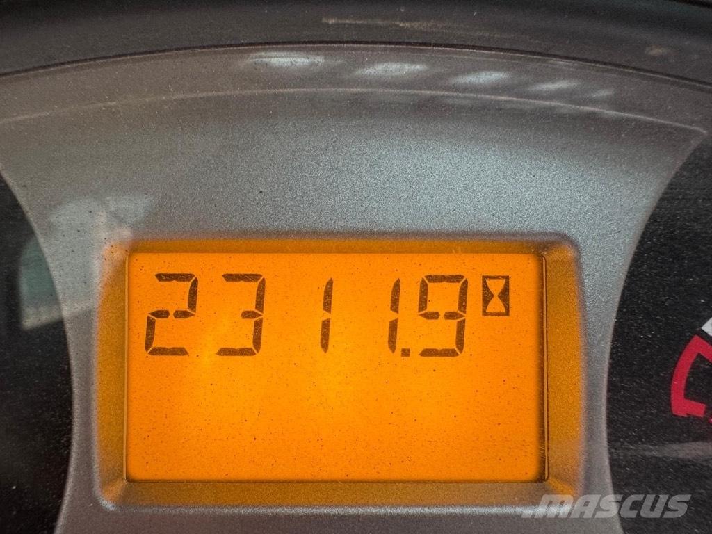 Bobcat S100 Šmykom riadené nakladače