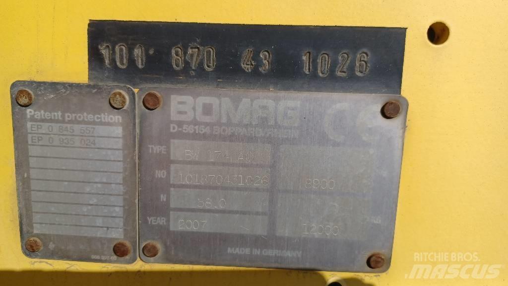 Bomag BW 174 A C Kombinované valce