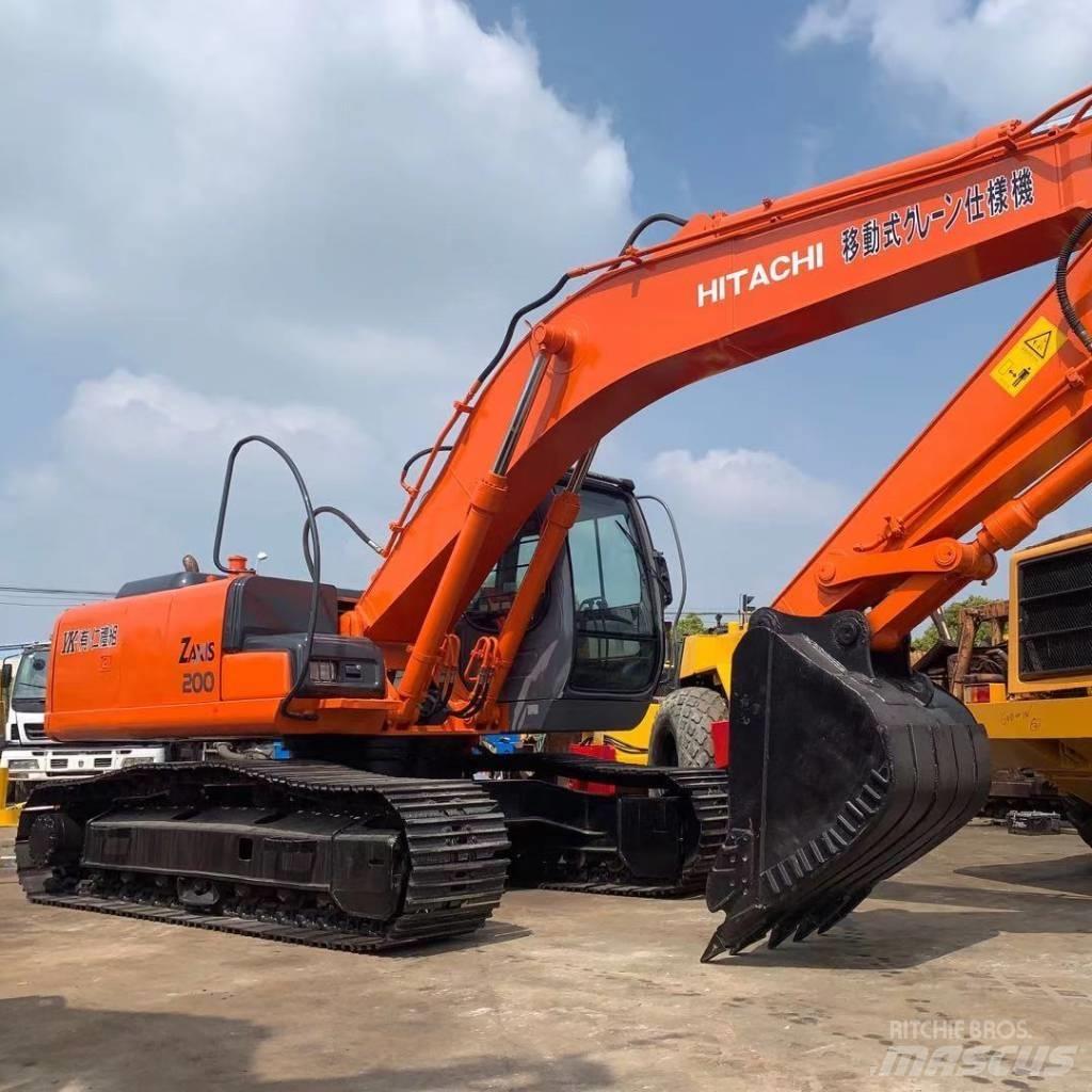 Hitachi zx200 Pásové rýpadlá