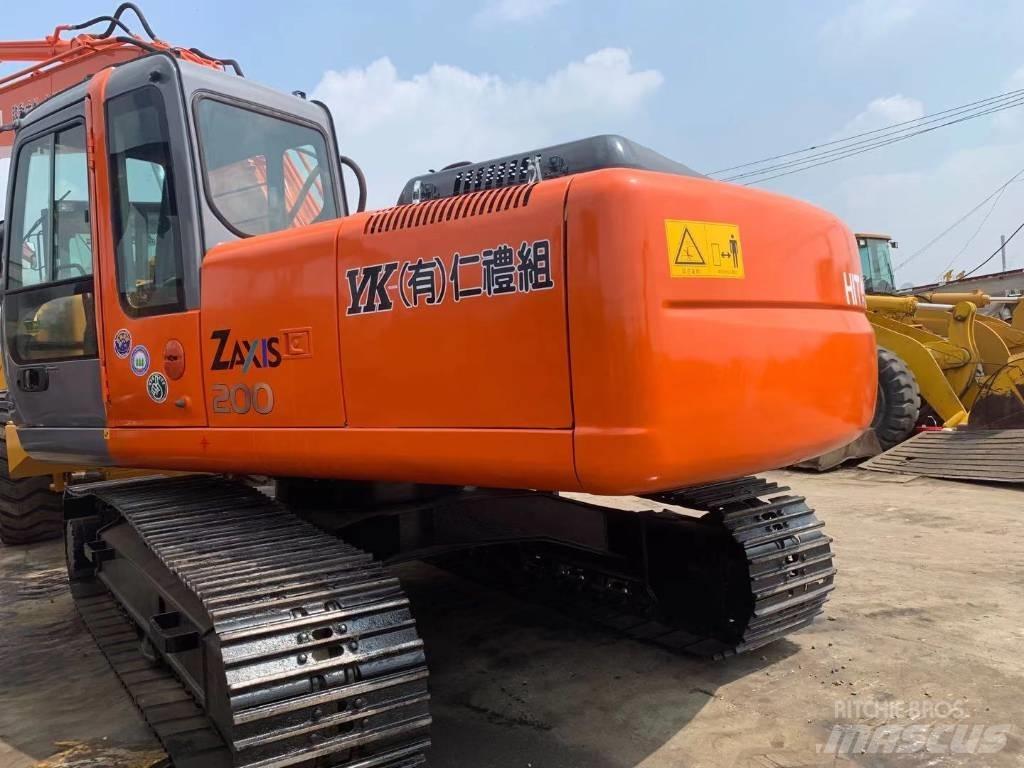 Hitachi zx200 Pásové rýpadlá