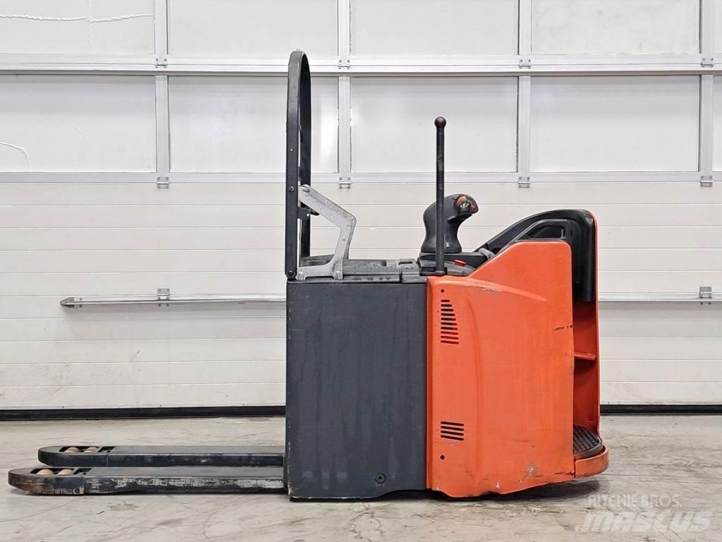 Linde T20SP-02 Nízkozdvižný vozík