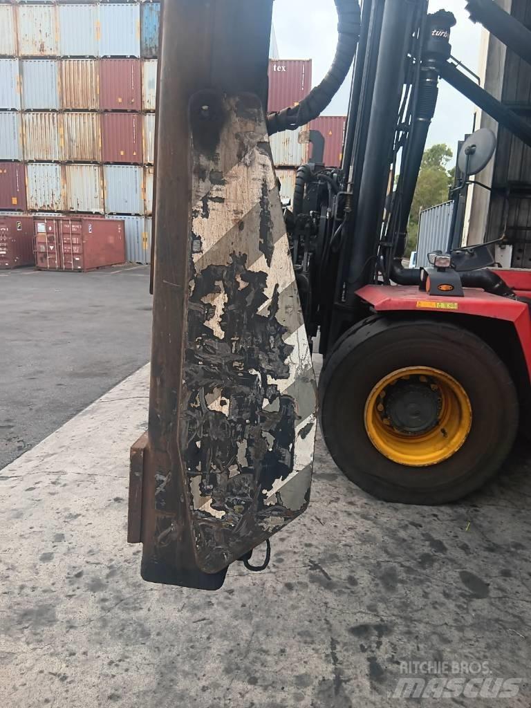 Kalmar DCG100-45ED7 Kontajnerové manipulátory