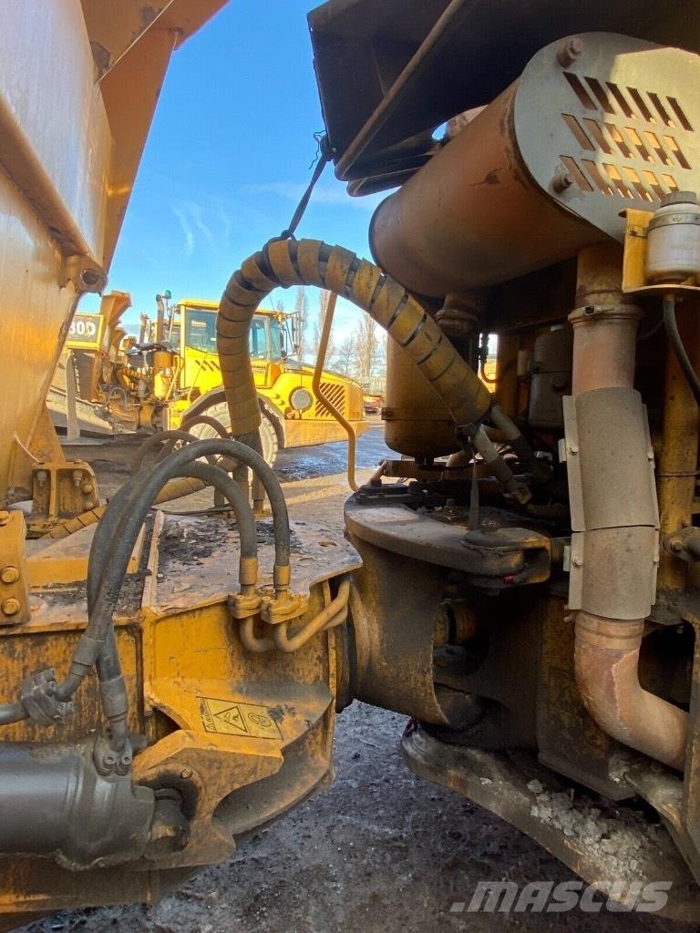 Volvo A 25 D Kĺbové nákladné autá