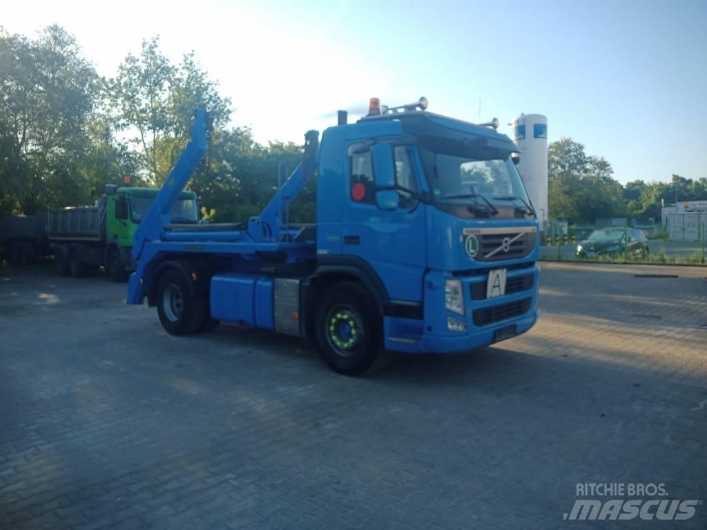 Volv FM 330 Lanový nosič kontajnerov