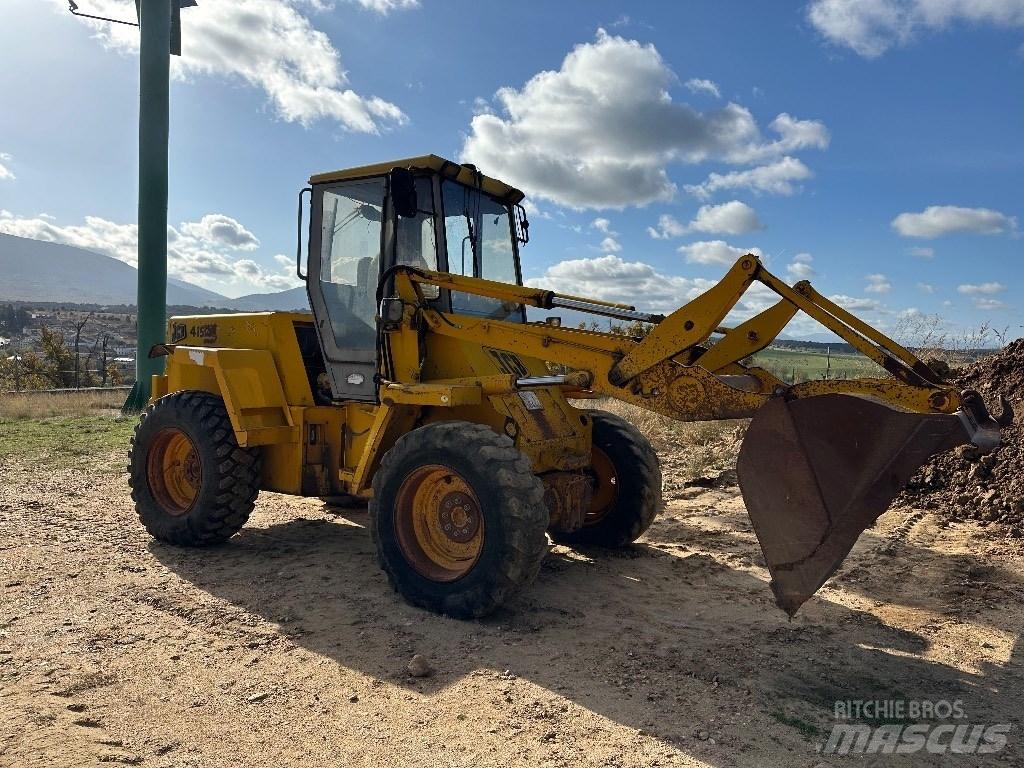 JCB 415 Kolesové nakladače
