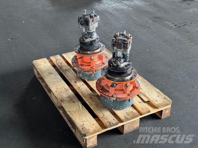 JLG 600 FINAL DRIVE Kĺbové plošiny