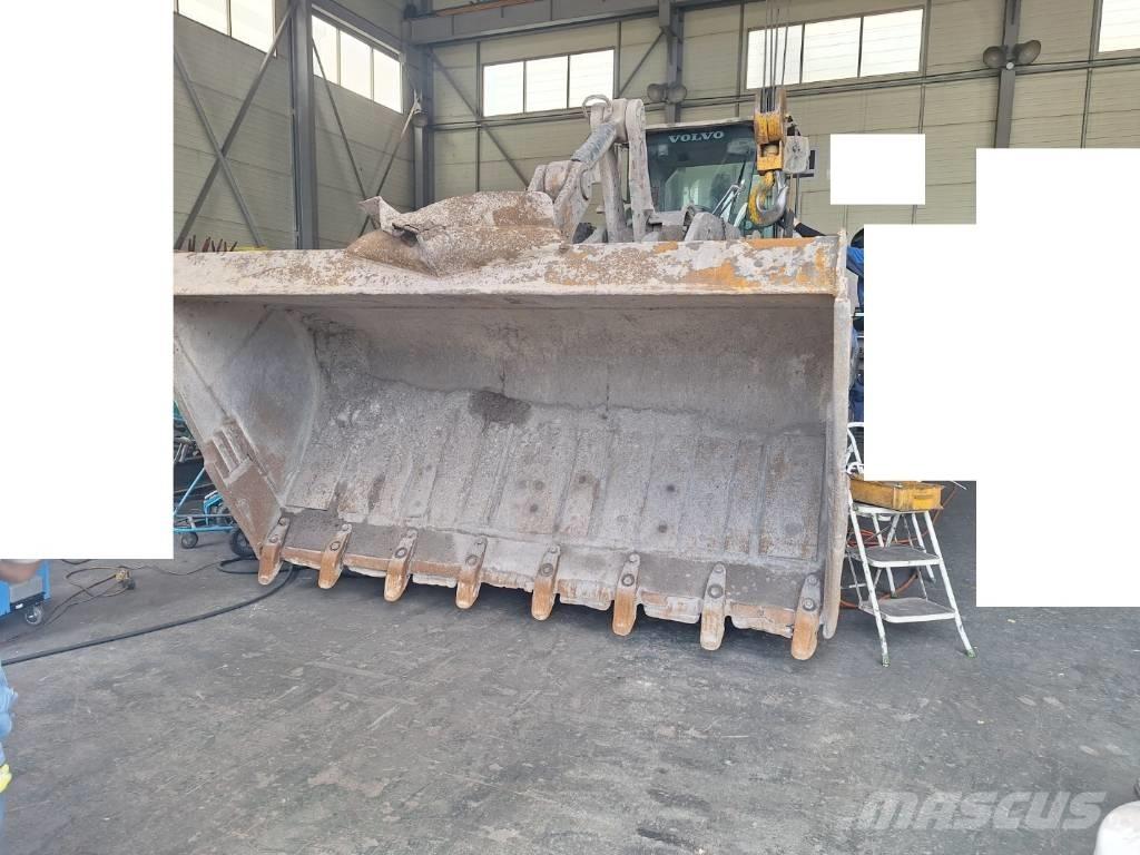 Volvo L150H Kolesové nakladače