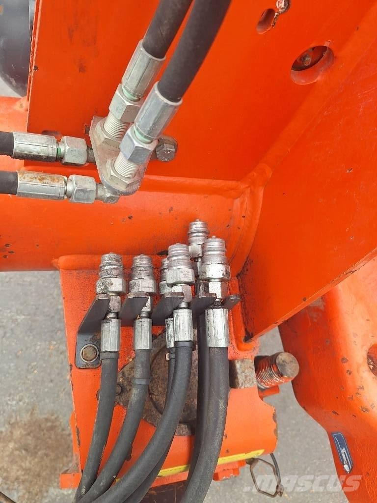 Kuhn Vari-Master 122 Dvojstranné pluhy